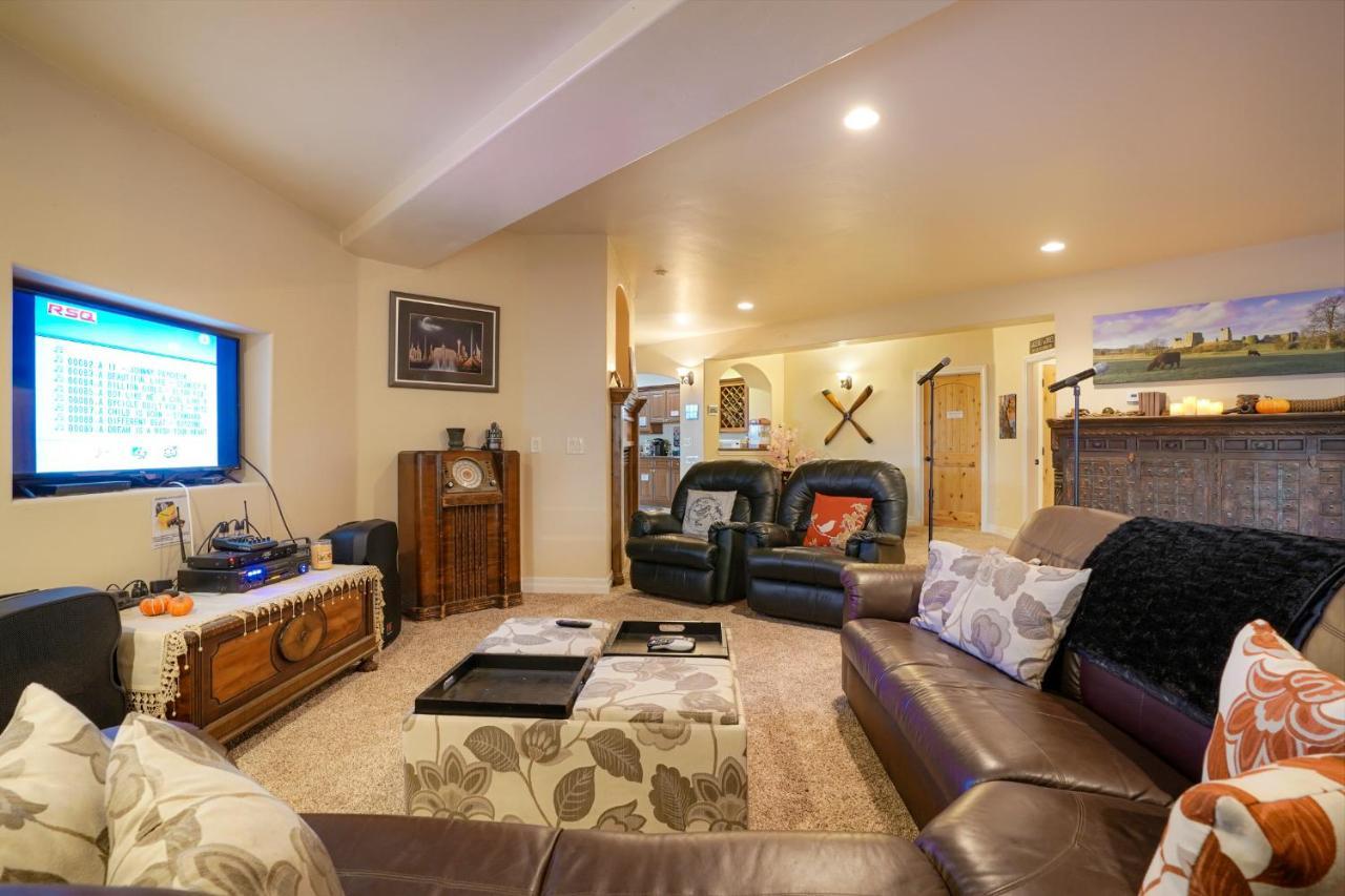 Summit Villa Bnb Watkins Exterior photo